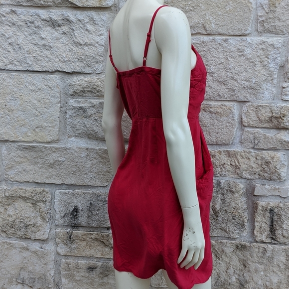 Super Red Dress Cute stylish Spaghetti Strap Vneck - Picture 4 of 11